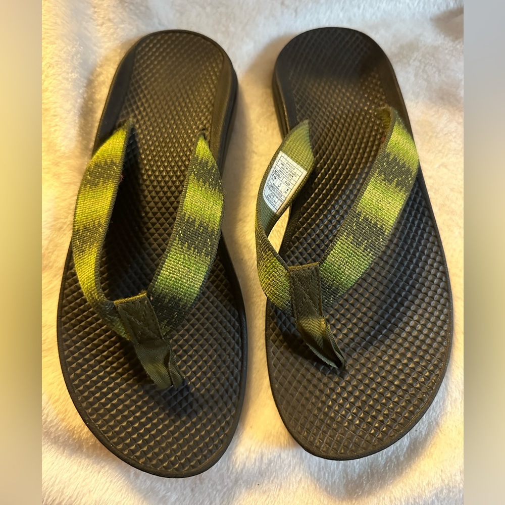 GUC Chaco sandals. Size 9 Women’s.